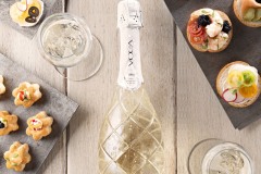 VOGA_PROSECCO_food